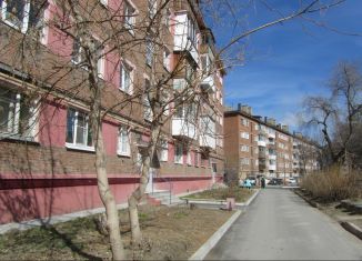 Продается однокомнатная квартира, 32 м2, поселок городского типа Рефтинский, улица Гагарина, 3