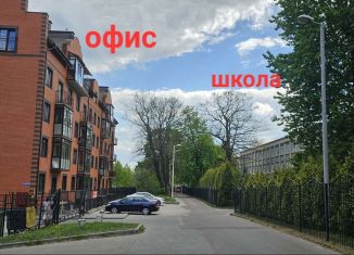 Сдаю офис, 15 м2, Калининград, улица Александра Суворова, 33