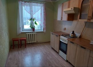 Продажа 2-комнатной квартиры, 59 м2, Вологда, Сокольская улица, 62, микрорайон Прилуки