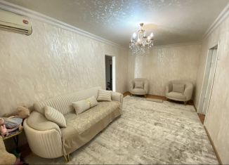 Продаю 2-комнатную квартиру, 47 м2, Грозный, улица Л.И. Яшина, 24, 4-й микрорайон