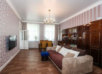 Продажа 4-ком. квартиры, 113 м2, Екатеринбург, улица Белинского, 8к10, метро Площадь 1905 года