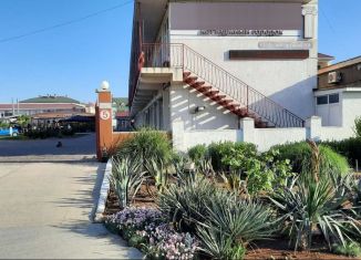 Сдаю в аренду коттедж, 45 м2, поселок городского типа Заозерное, улица Аллея Дружбы, 14к2