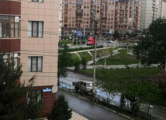 Двухкомнатная квартира в аренду, 60 м2, Каспийск, улица Ленина, 76