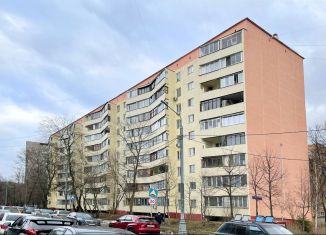 Продаю 1-ком. квартиру, 34 м2, Москва, улица Василисы Кожиной, 6к2, метро Багратионовская