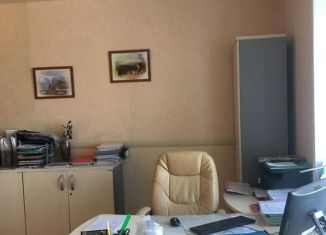 Продаю офис, 55 м2, Полысаево, улица Космонавтов, 51