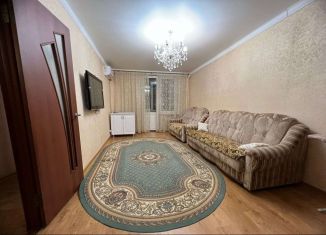 Сдается в аренду двухкомнатная квартира, 46 м2, Каспийск, улица Хизроева, 23