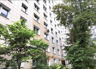 Продажа 3-ком. квартиры, 57 м2, Москва, Стройковская улица, Стройковская улица