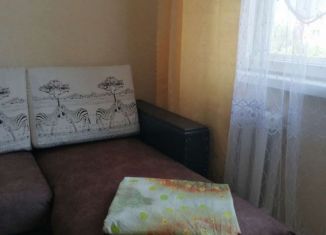 Сдается 3-комнатная квартира, 65 м2, Волгоград, улица Бажова, 9