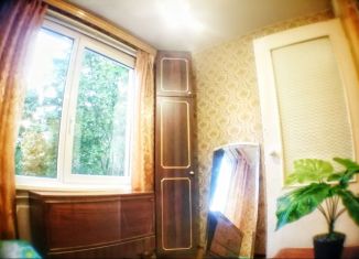 Комната в аренду, 8 м2, Санкт-Петербург, проспект Народного Ополчения, 63, метро Ленинский проспект