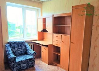 Продам трехкомнатную квартиру, 52.6 м2, село Киевское, Советская улица, 88