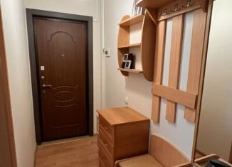Сдается 2-комнатная квартира, 47 м2, Ленинградская область, улица Крупской, 6