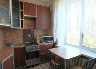 Сдается в аренду однокомнатная квартира, 36 м2, Москва, улица Николая Химушина, 13к5, ВАО