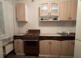 Сдаю однокомнатную квартиру, 36 м2, Челябинская область, Комсомольский проспект, 47