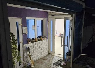 Продам помещение свободного назначения, 45 м2, Крымск, улица Синёва, 25