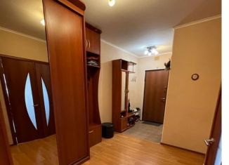 Сдача в аренду трехкомнатной квартиры, 86 м2, Москва, Окская улица, 1к1