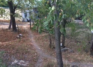 Продажа участка, 3.5 сот., посёлок городского типа Виноградное, набережная Ленина, 13