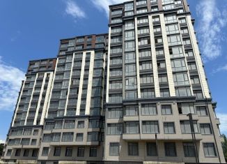 Продажа 2-комнатной квартиры, 83 м2, Каспийск, улица М. Халилова, 3А