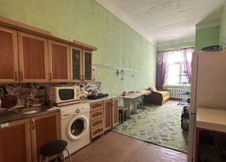 Продается комната, 26 м2, Астрахань, Советский район, улица Адмирала Нахимова, 16