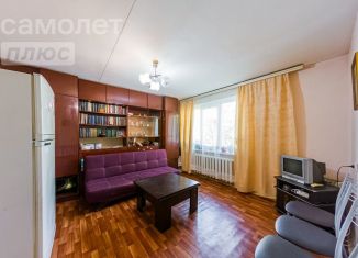 Продам 2-комнатную квартиру, 43 м2, Екатеринбург, метро Площадь 1905 года, улица Металлургов, 32