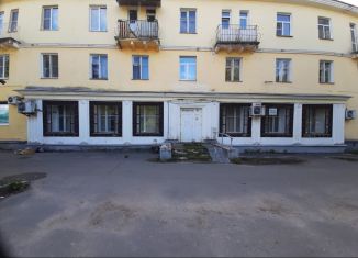 Продам торговую площадь, 368.4 м2, Волхов