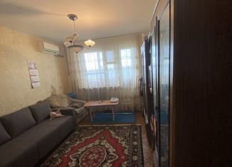 Продаю 3-комнатную квартиру, 80 м2, Астраханская область, улица Косиора, 16к1