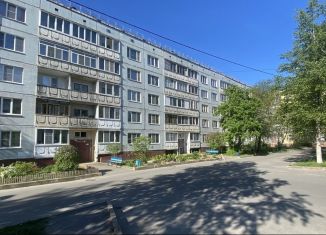 Продается двухкомнатная квартира, 52.2 м2, Ленинградская область, Плавницкий бульвар, 24