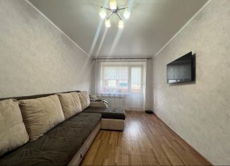 Продаю однокомнатную квартиру, 31 м2, Азнакаево, улица Хасанова, 27