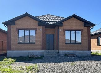 Продаю дом, 117 м2, Нальчик, район Центр, площадь 400-летия