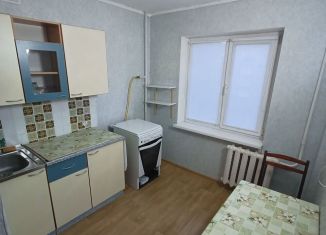Продаю 1-комнатную квартиру, 32 м2, Омская область, проспект Мира, 57Б