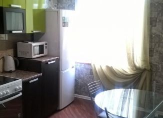 Продажа 2-комнатной квартиры, 56 м2, Новокузнецк, улица Обнорского, 3