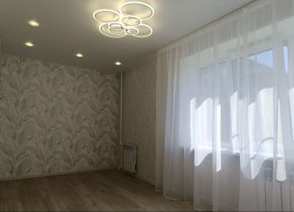Продается 2-комнатная квартира, 42 м2, Челябинская область, улица Островского, 18А