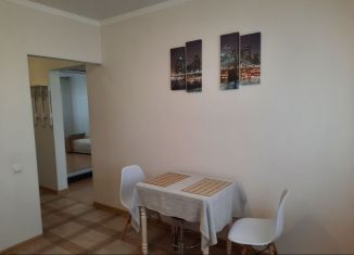 Аренда 1-ком. квартиры, 39 м2, Оренбург, Дзержинский район, улица Фронтовиков, 8/2