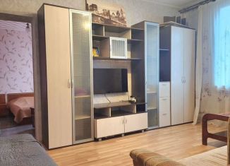 Сдается трехкомнатная квартира, 70 м2, Архангельская область, Троицкий проспект, 164