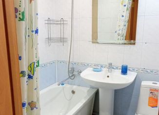 Сдается в аренду 1-комнатная квартира, 34 м2, Йошкар-Ола, Советская улица, 121, микрорайон 9В