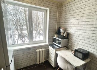 Продается 2-ком. квартира, 44.3 м2, Мурманск, улица Свердлова, 4к2, Ленинский округ