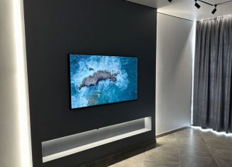 Сдача в аренду 2-ком. квартиры, 60 м2, Саратов, Славянская площадь, 2