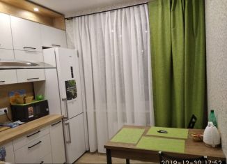 Продается 2-комнатная квартира, 55.3 м2, Мурманская область, улица Туристов, 31