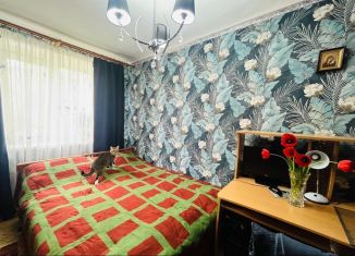Продам 2-комнатную квартиру, 37 м2, Псковская область, проспект Гагарина, 124