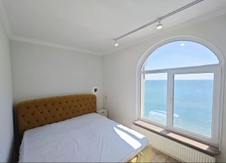 Сдаю в аренду 1-ком. квартиру, 42 м2, Крым, Симферопольская улица, 2Х