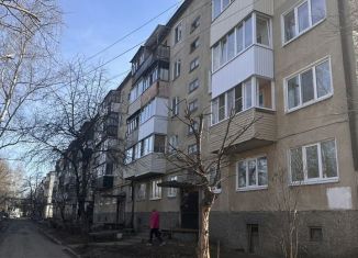 Продажа 3-ком. квартиры, 49 м2, Йошкар-Ола, улица Карла Либкнехта, 80, микрорайон Ремзавод