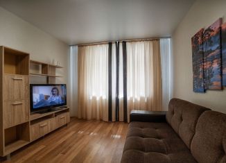 Сдается 1-ком. квартира, 44 м2, Смоленская область, улица Черняховского, 15