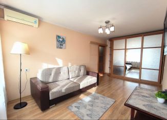 Сдаю в аренду 2-комнатную квартиру, 45 м2, Хабаровск, улица Панфиловцев, 41