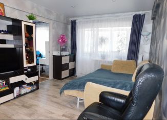 Продажа двухкомнатной квартиры, 46 м2, Новомосковск, улица Дружбы, 11