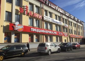 Сдам торговую площадь, 19 м2, Псков, Рижский проспект, 17