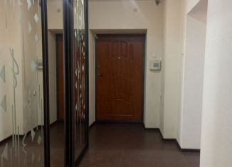 2-ком. квартира на продажу, 68.2 м2, Оренбург, улица Шевченко, 249/2, Центральный район