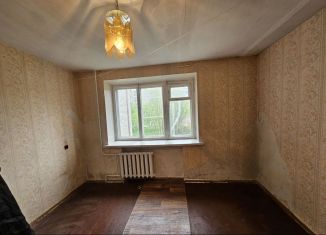 Продаю комнату, 13.5 м2, Салават, бульвар Салавата Юлаева, 36А