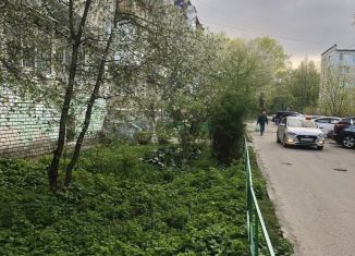 Продам однокомнатную квартиру, 33 м2, Кстово, улица 40 лет Октября, 21Б