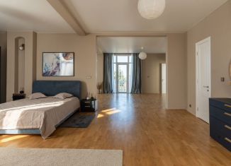 Сдам в аренду дом, 390 м2, Сочи, улица Верхняя Лысая Гора, 10/1