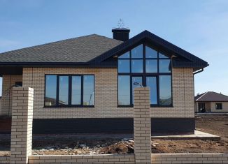 Продается дом, 138 м2, деревня Азьмушкино, улица Джамили Баймуратовой