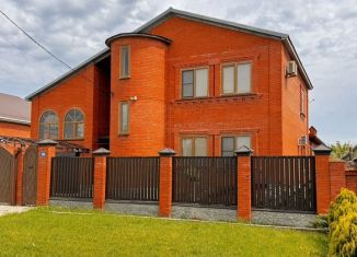 Продам дом, 220 м2, станица Северская, Казачья улица, 148